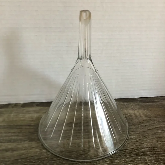 Vtg Large Ribbed Glass Funnel - Picture 2 of 9